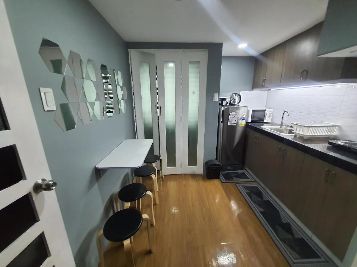 Cozy Lofts Closed To Shopping Malls & Mrt Station Manila Philippines