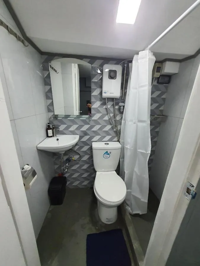Cozy Lofts Closed To Shopping Malls & Mrt Station Manila